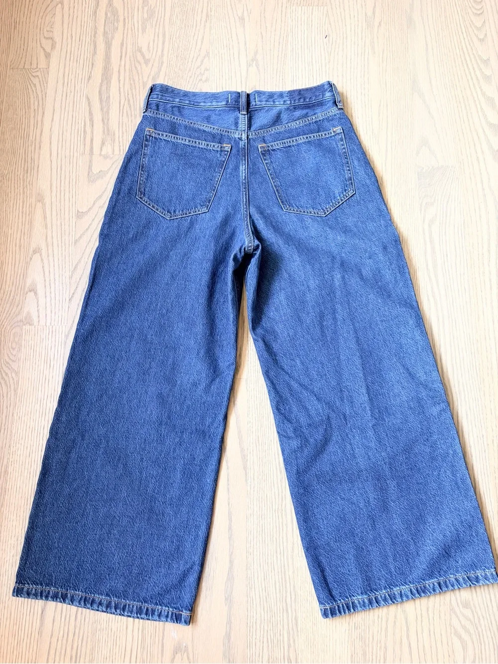 NWT Abercrombie & Fitch Cropped Wide Leg High Rise Jeans 90s Inspired Clean Girl